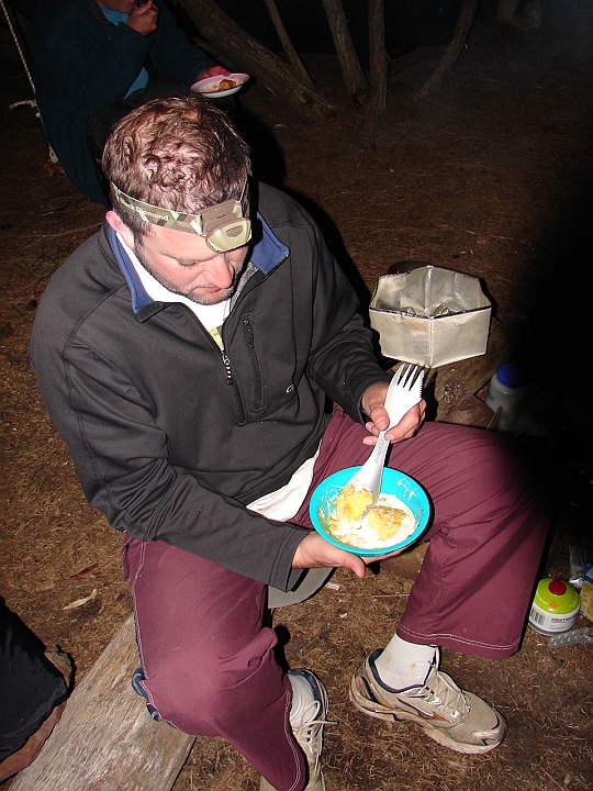 DSC01652.JPG - Ok, the photo doesn't do it justice but the self saucing butterscotch pudding baked on night 5 with dollops of cream was great.  We all shared the pleasure